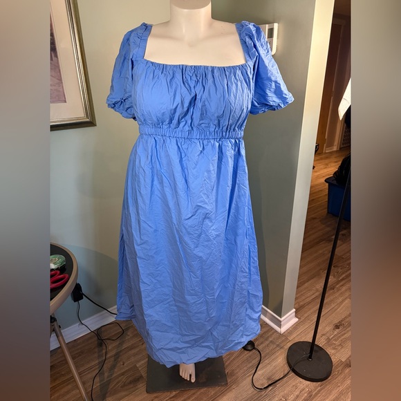 H&M Dresses & Skirts - 223. H&M Maternity Blue Puff Sleeve Dress